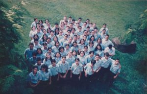 Foto de alumnos del colegio en el año 1999